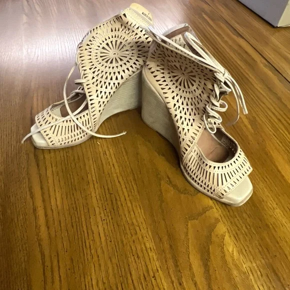 Jeffrey Campbell wedges - Picture 1 of 5